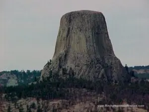 A picture of Devils Tower WY